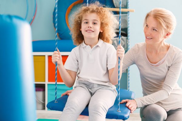 which are the 5 signs that your child need pediatric occupational therapy ?